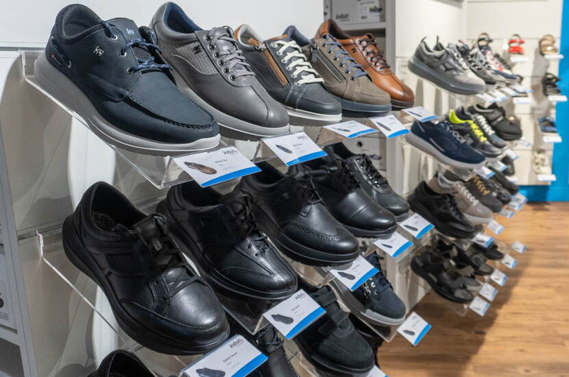 Zoom: 15% di sconto sulle scarpe kybun o Joya. Scarica ora il codice di sconto e approfittane. Qualità Made in Switzerland. Lo sconto è riscuotibile nelle filiali di Thun e Winterthur e nel negozio online. 