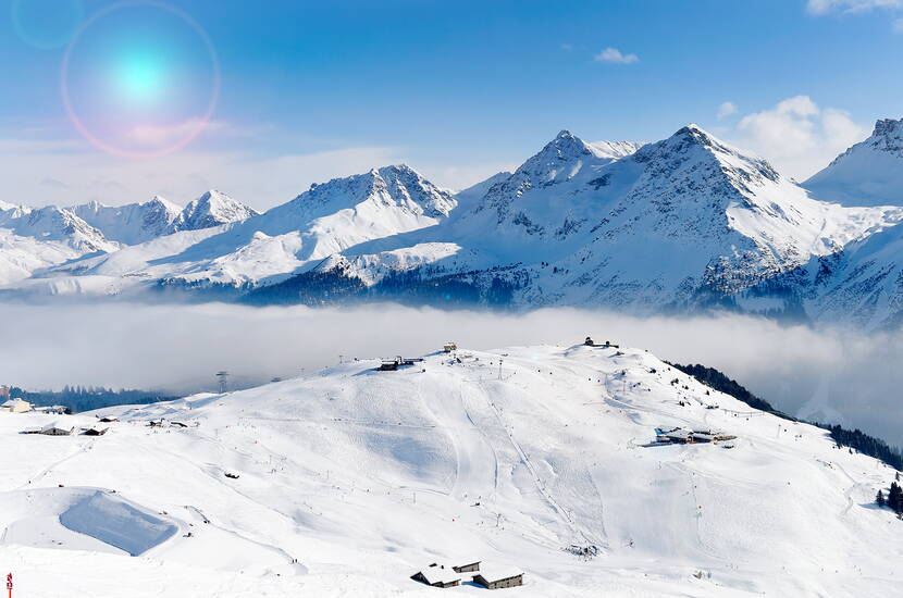 Zoom: Escursione per famiglie Arosa Lenzerheide. Il comprensorio di sport sulla neve di Arosa Lenzerheide attende con ansia la vostra visita in montagna e vi farà battere il cuore nel nostro paradiso degli sport sulla neve.