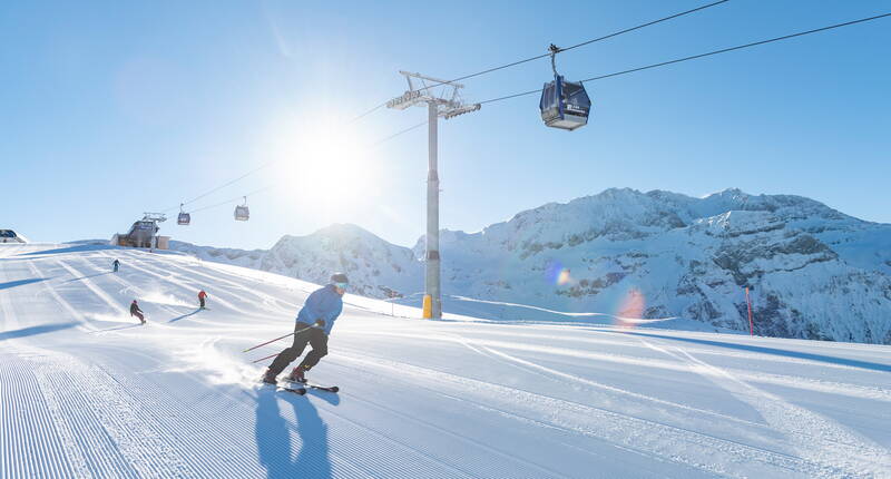 20% di sconto sullo skipass di 1 giorno Adelboden-Lenk. Il comprensorio sciistico di Adelboden Lenk è una delle aree di sci e snowboard più attraenti della Svizzera. Valido nel comprensorio sciistico Adelboden-Lenk così come nelle aree sciistiche Jaunpass e Kandersteg.