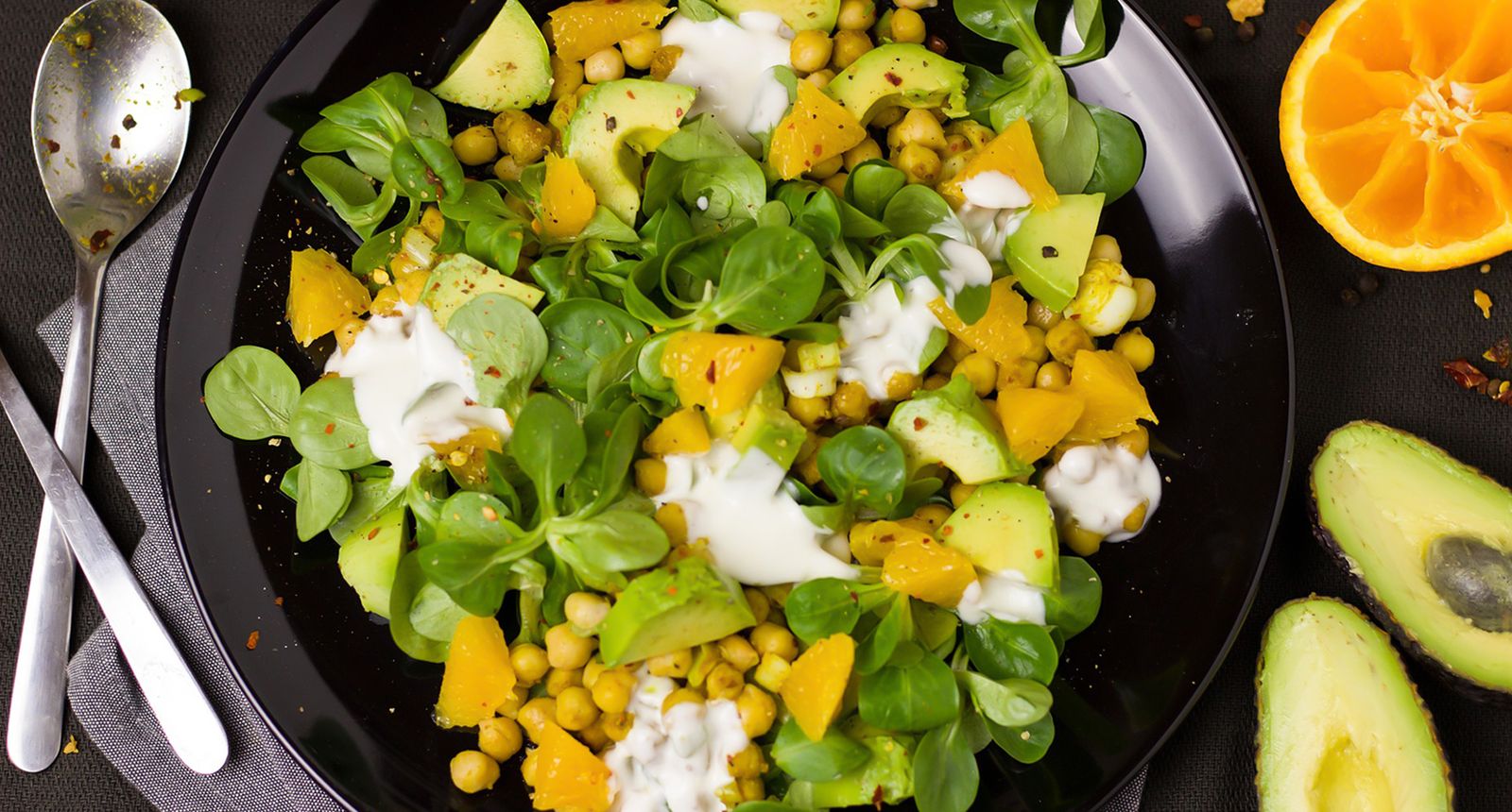 Kichererbsen-Nüssli-Salat mit Avocados und Orangen - Pro Life Family