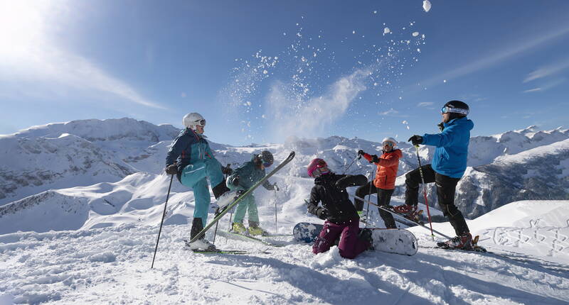 20% di sconto sullo skipass di 1 giorno Adelboden-Lenk. Il comprensorio sciistico di Adelboden Lenk è una delle aree di sci e snowboard più attraenti della Svizzera. Valido nel comprensorio sciistico Adelboden-Lenk così come nelle aree sciistiche Jaunpass e Kandersteg.